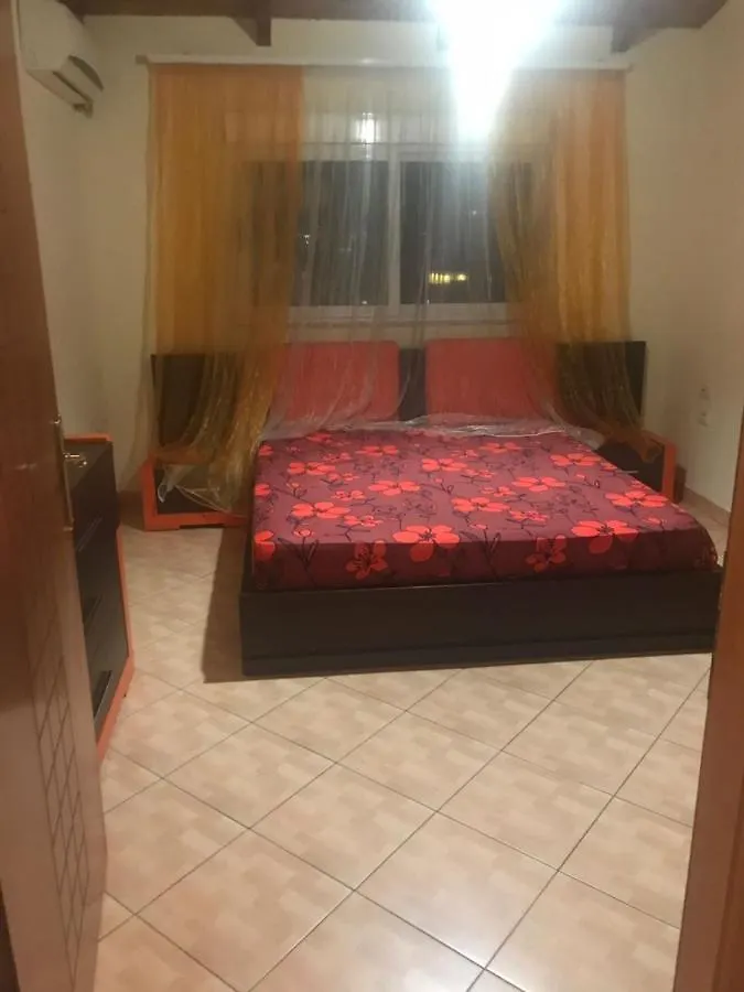 Lovely 2 Bedroom Apartment Tirana